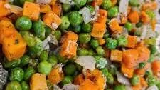 Garlic Butter Peas and Carrots