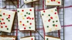 Gingerbread Cookie Bars with Cream Cheese Frosting