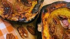 Maple Pecan Roasted Acorn Squash