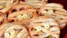 Mummy Puff Pastry Pizza Pies