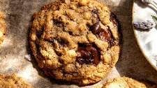 Wholesome Peanut Butter Pretzel Chocolate Chip Cookies