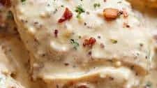 Creamy Honey Mustard Chicken With Crispy Bacon