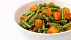 Fine beans and potato curry