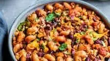 One-Pot Vegan Chili Mac