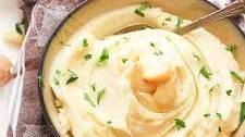 Roast Garlic Mashed Potatoes