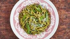 Runner bean and pesto trofie