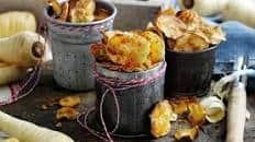 Spiced parsnip crisps