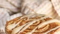 Vegan Cinnamon Roll Pancakes
