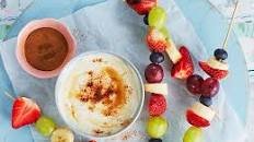 Fruity skewers with yogurt dip