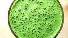 Green Smoothie with Spinach, Almond Butter, & Dates