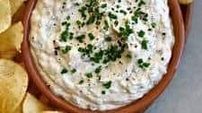 Homemade Sour Cream and Onion Dip