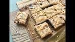LEMON BLUEBERRY CRUMB BARS