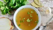 The only broth recipe you'll ever need. (Gut Healing Chicken Broth)