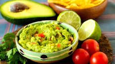 Avokádové guacamole: Dokonalý základní recept s tipy, jak ho ještě vylepšit