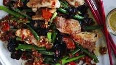 Chicken stir-fried in XO sauce