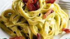 Creamy Pistachio Pasta with Crispy Guanciale