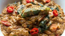 Dovi: Zimbabwean Peanut Stew