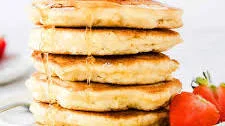 Easy Low Carb Coconut Flour Pancakes
