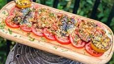 Grilled Sardines With Garlic Olive Oil and Lemon