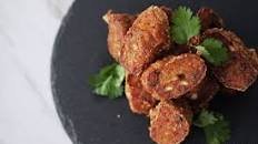 Hokkien Ngoh Hiang (五香 Fried Meat Rolls)