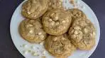 How to Make White Chocolate Macadamia Nut Cookies ...