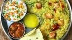 Palak Paneer Khichdi Kya aap bhi Saturday ko Khichdi ...