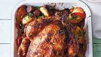 Paprika-roast chicken with potatoes and peppers