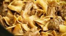 Slow Cooker Beef Stroganoff