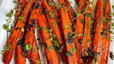 Sweet & Spicy Herb Roasted Carrots