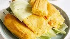 Tamales de elote (sweet corn tamales)