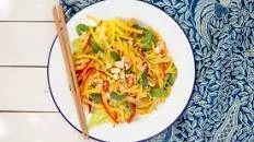 Thai mango salad