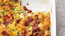 Cheesy bacon potato breakfast casserole