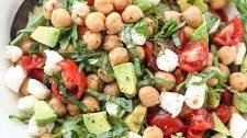 Caprese Chickpea Salad
