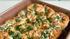 Cheesy Hawaiian Garlic Bread
