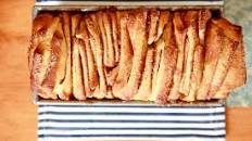 Cinnamon Sugar Pull-Apart Bread