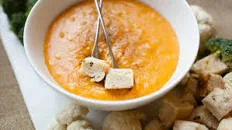Classic Cheddar Beer Fondue