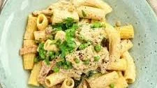 Cream Cheese Pasta {10 Minute Meal}