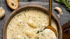 Creamy Garlic Chicken Gnocchi Soup