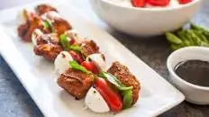 Crispy Chicken Caprese Bites