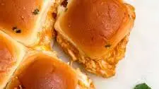 EASY CHEESY BBQ CHICKEN SLIDERS RECIPE