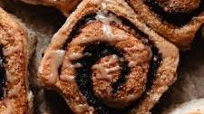 Fluffy Chocolate Cinnamon Buns Recipe