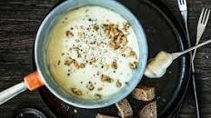 Gorgonzola fondue