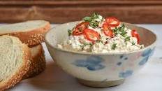 Greek spicy cheese dip – Tirokafteri