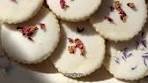 Lemon Shortbread These soft, buttery lemon shortbread ...
