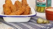 Mrs Elswood Southern Frickles & Sriracha Aioli