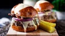 Peppered Pork Sliders with Honey Mustard Sauce