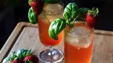 Sparkling Strawberry Basil Tonic