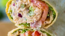 Spicy Sriracha Tuna Wraps