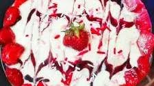 Strawberry yogurt delight