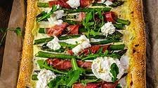 Asparagus Tart with Prosciutto and Burrata